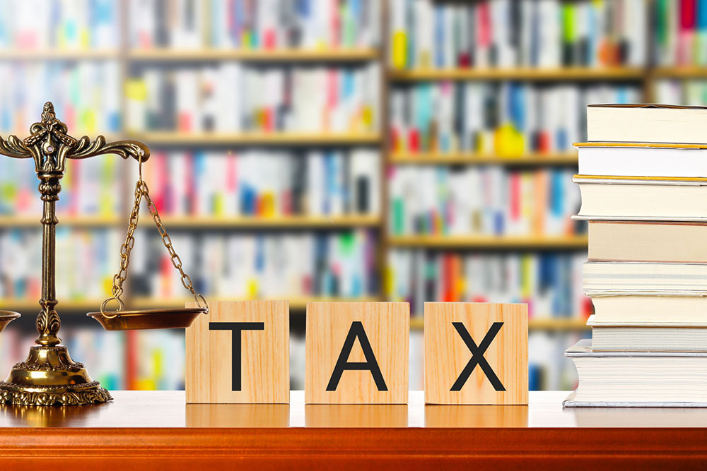 2.不動産相続の手続きにかかる主な税金・費用と相続で使える控除